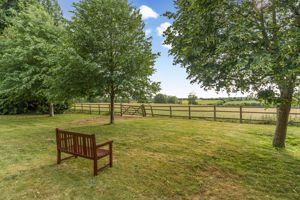 Photo 33- click for photo gallery